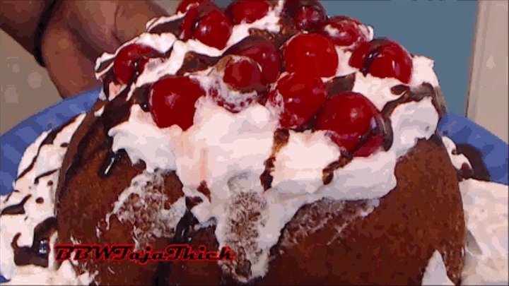 BBW Cake Sitting, Masturbation & WAM